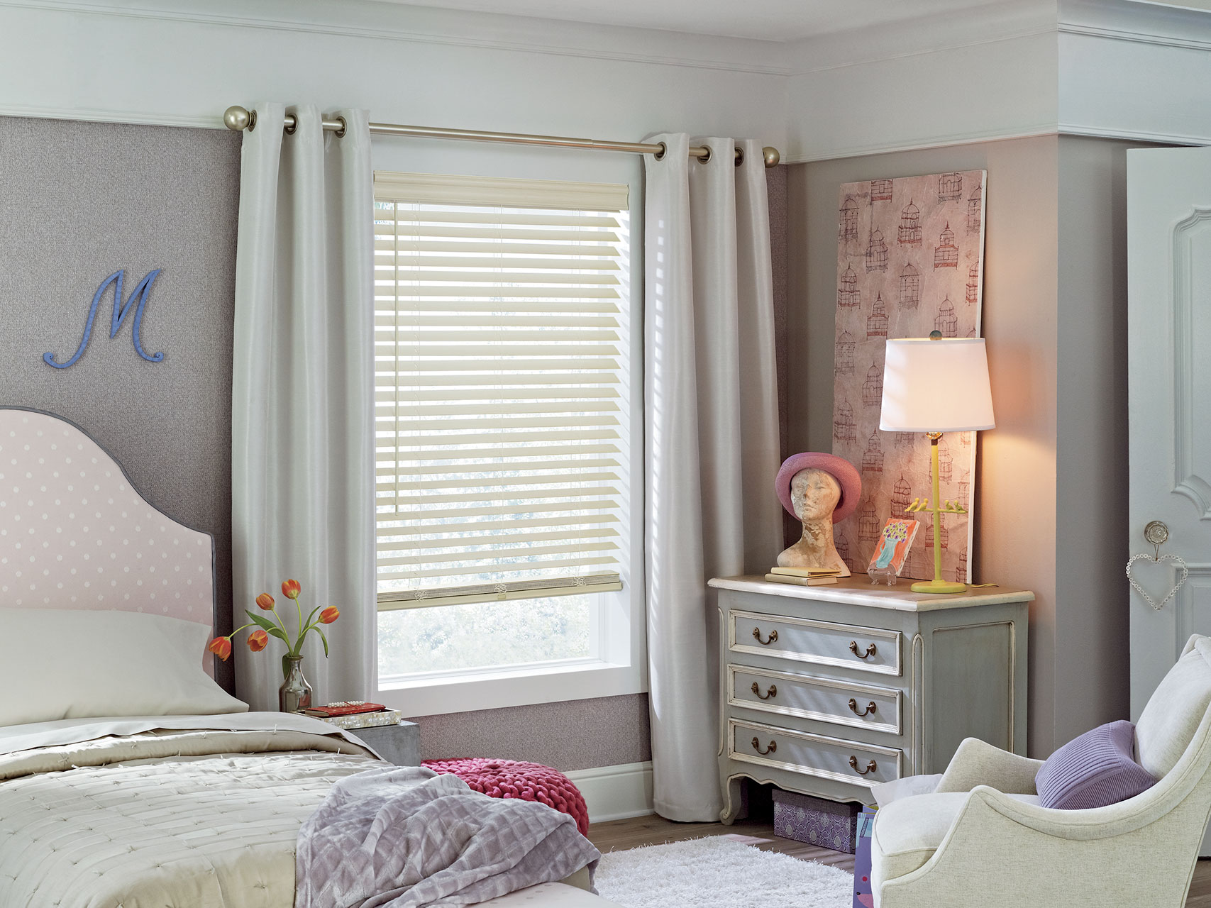 2017_EW_SL_Faux Wood_Girls Bedroom