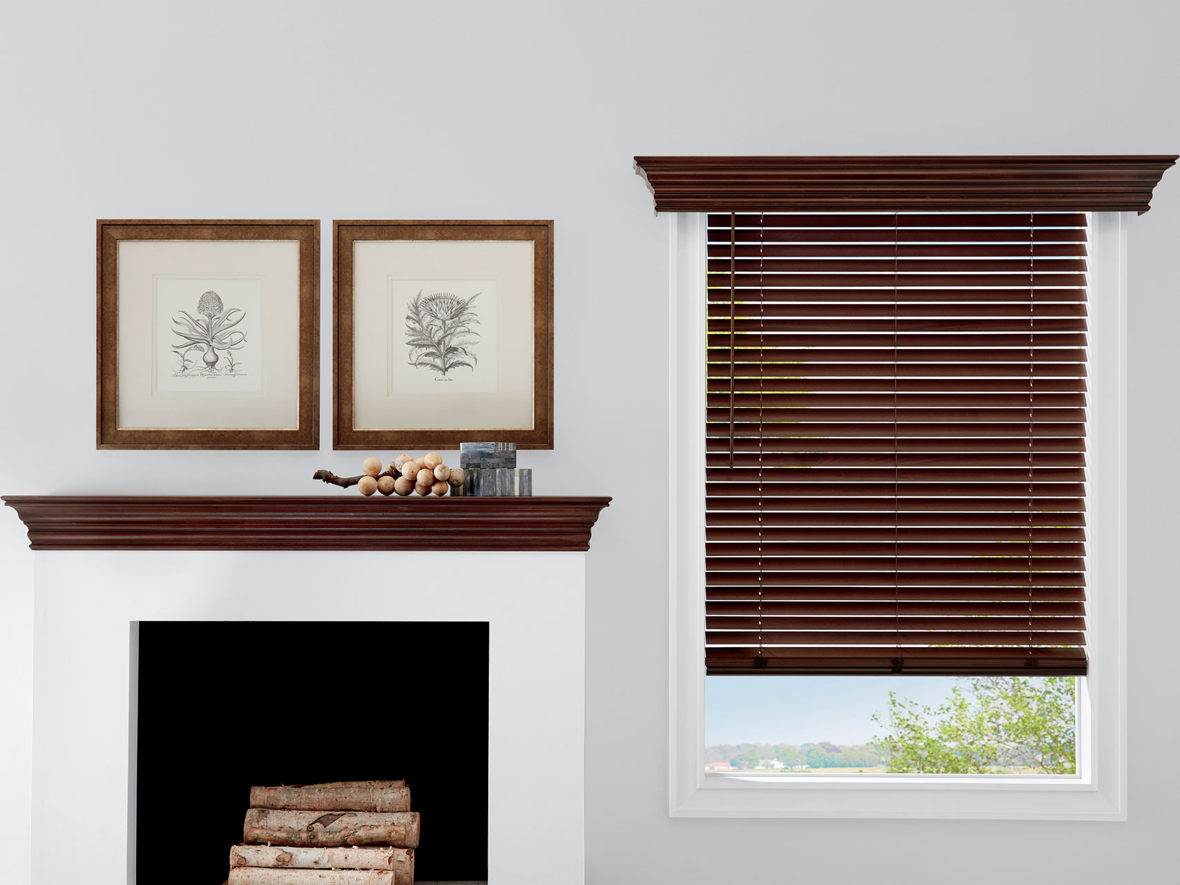 2020_PK Cornice_Classics_Mantel Shelf_Living Room Props