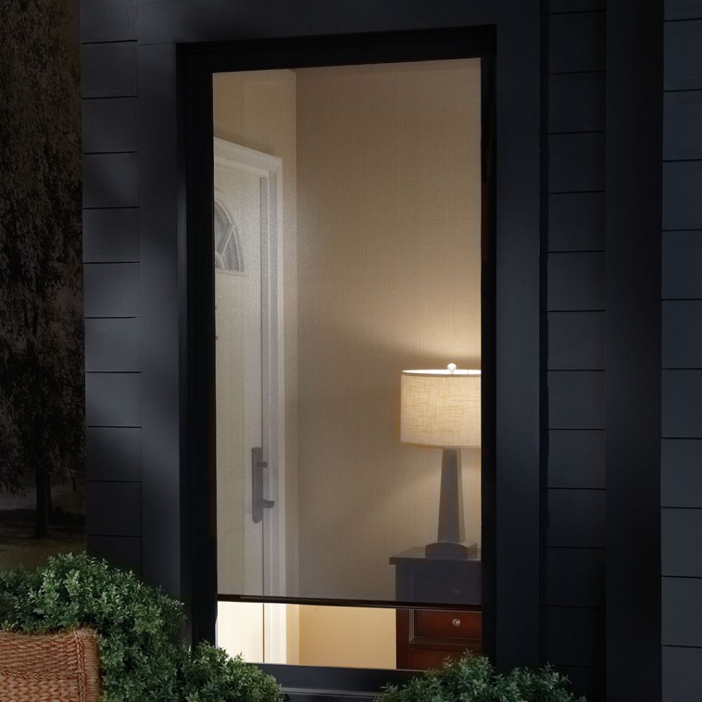 2020_DSS_OUTSIDE LOOKING IN BLACK_Fabric Detail
