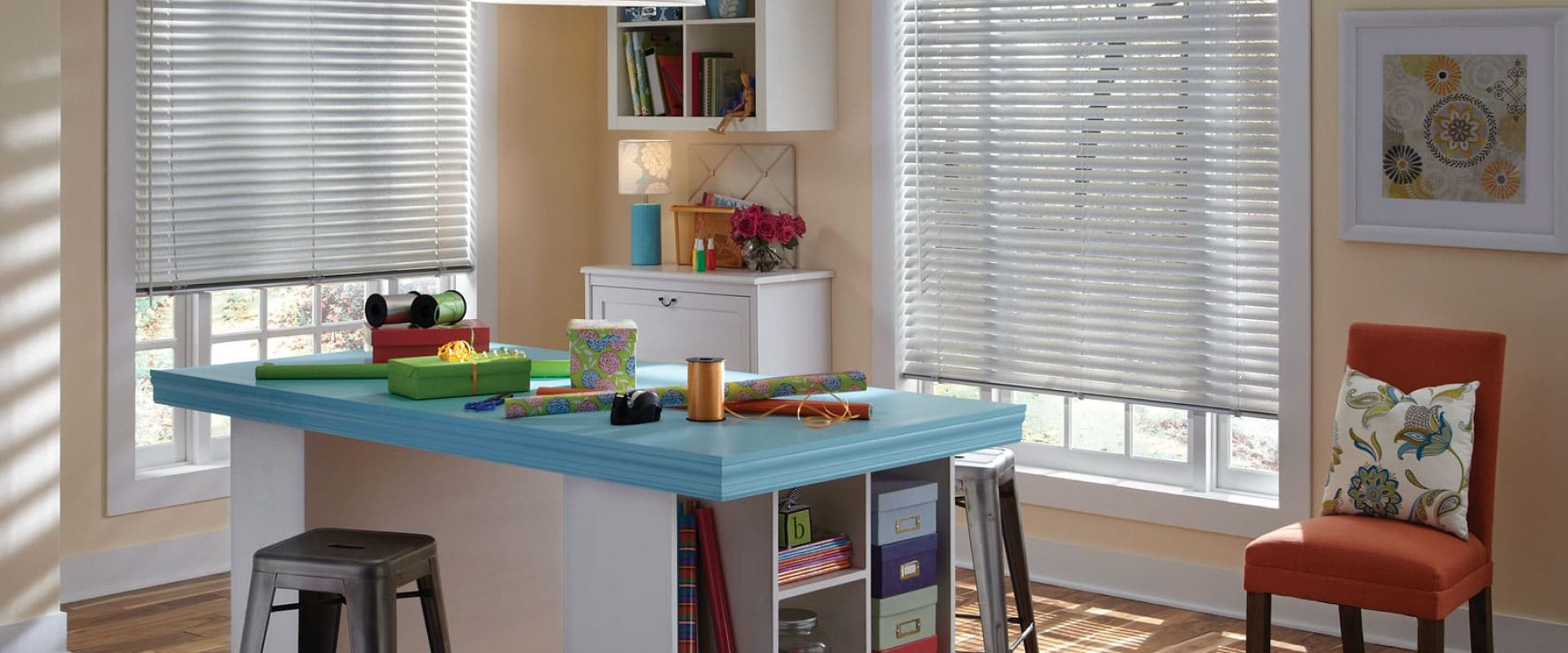 2014_MPM_LR_Aluminum Blinds_Office